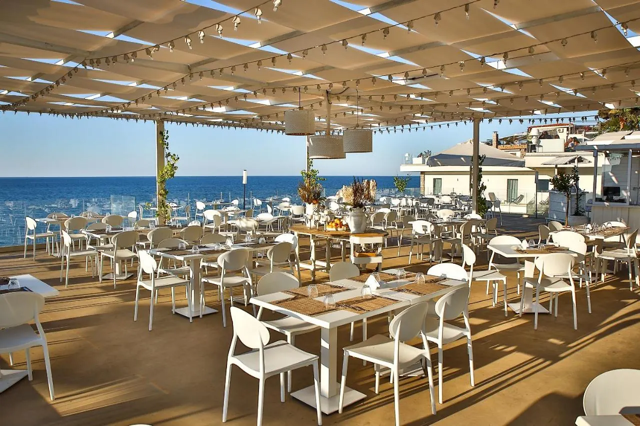 Hotel Sporting Club Altavilla Milicia