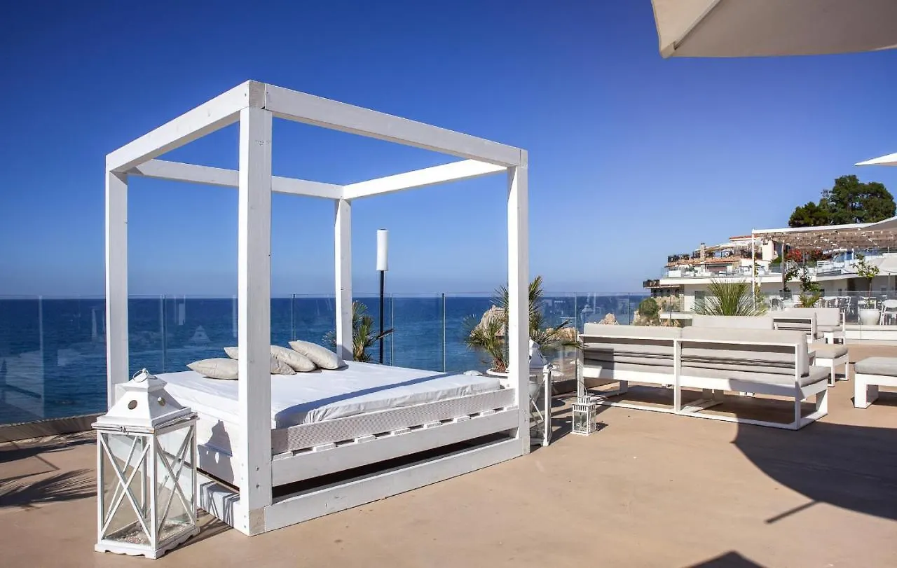 Hotel Sporting Club Altavilla Milicia 4*,  Italy