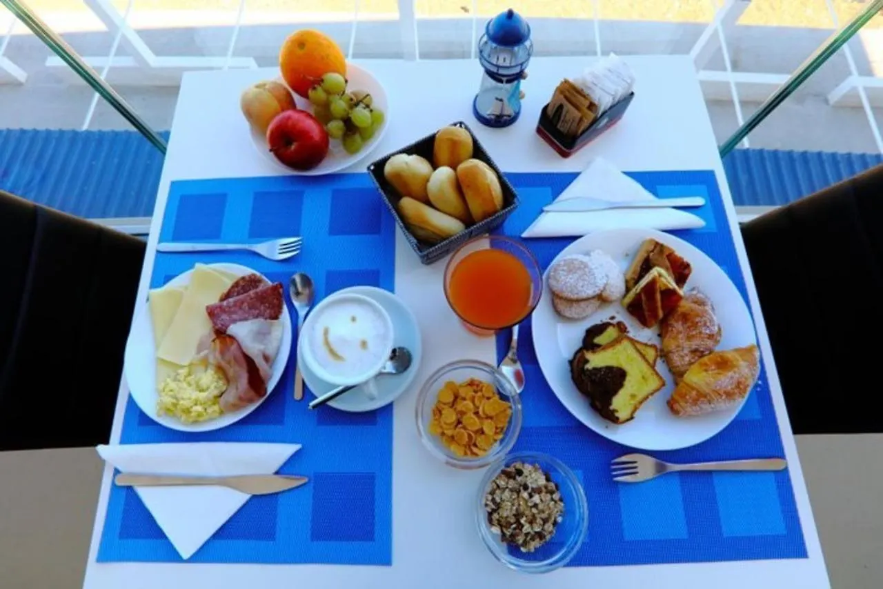 Hotel Sporting Club Altavilla Milicia 4*,  Italy