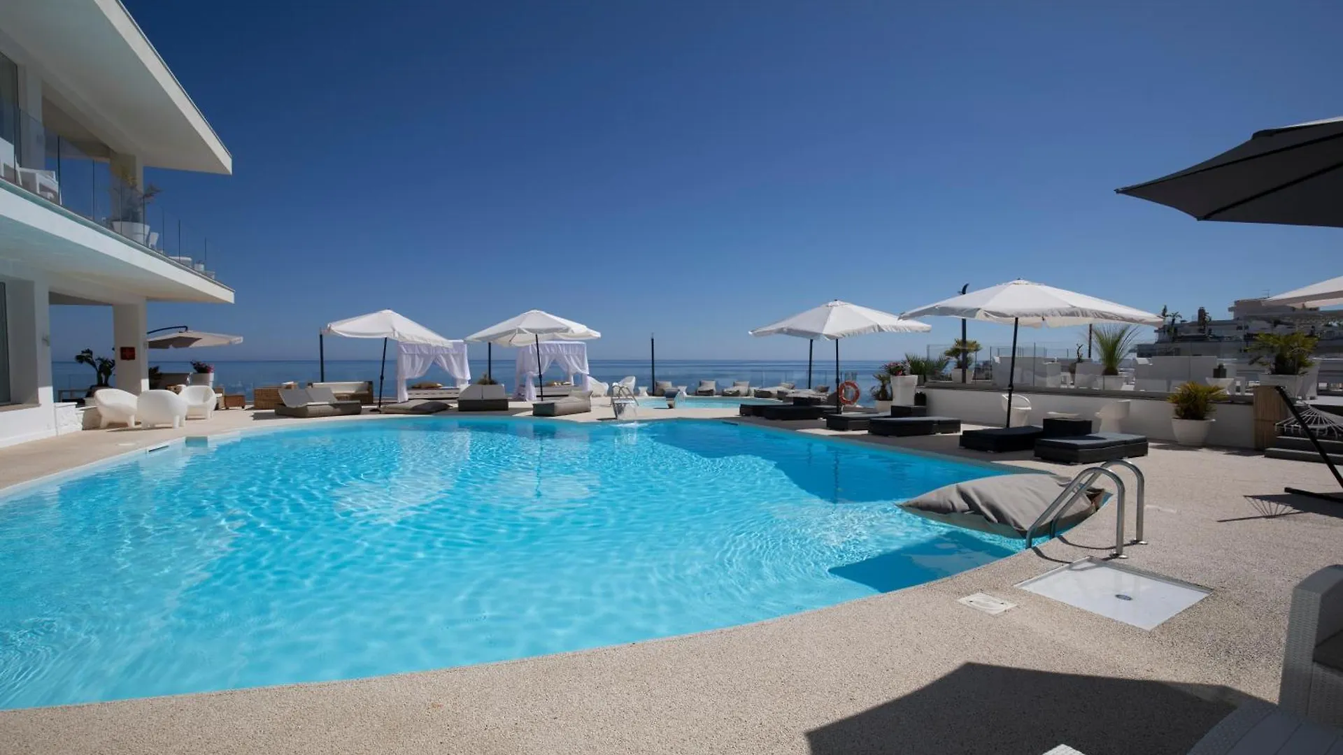 Hotel Sporting Club Altavilla Milicia