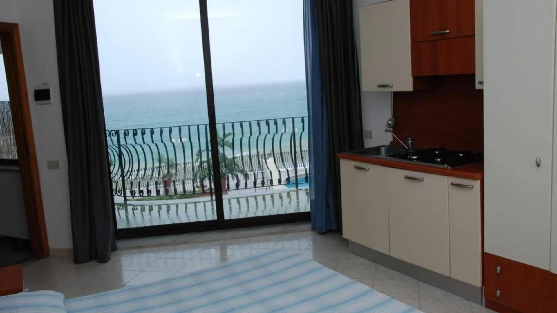 Hotel Sporting Club Altavilla Milicia